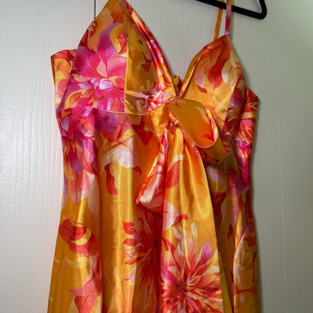 Boston Proper La Dolce Vita Floral Charmeuse Maxi Dress Size 8 - Picture 3 of 8